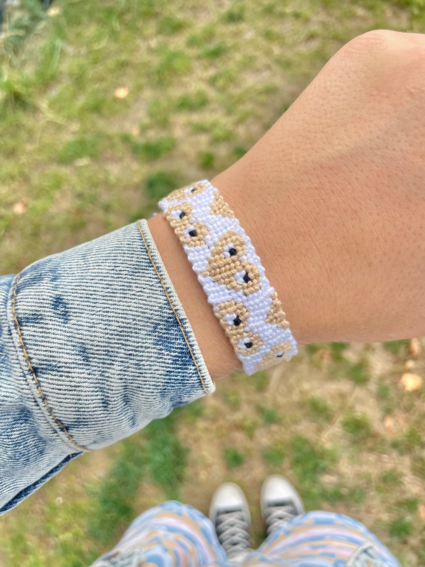 Bracelet Third Love Beige - coeurs avec les yeux